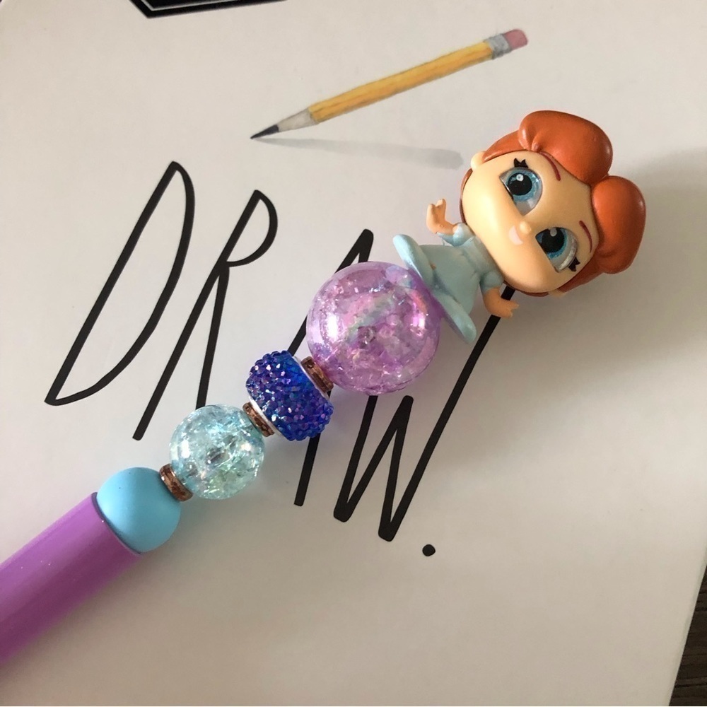 Disney Doorables: Peter Pan: Wendy handmade beaded pens